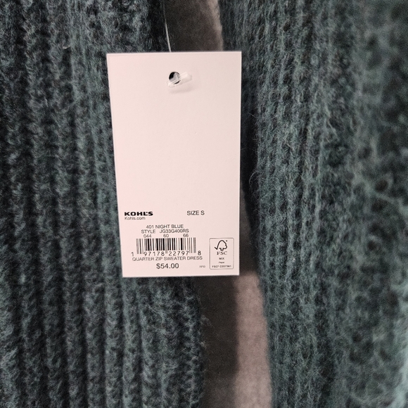 SO Green Knee Length Sweater Dress Size Small‎ - Picture 3 of 8